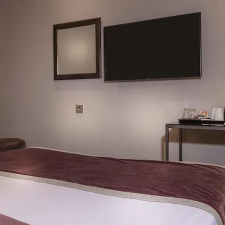 Hotel Du Bois Champs-elysees Paris
