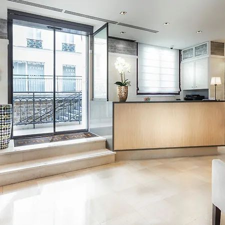 Hotel Du Bois Champs-elysees 3*