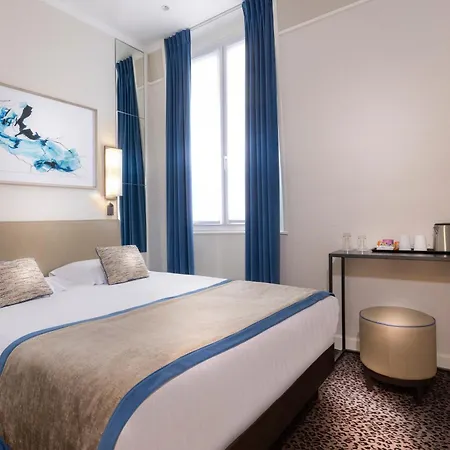 Du Bois Champs-elysees 3*
