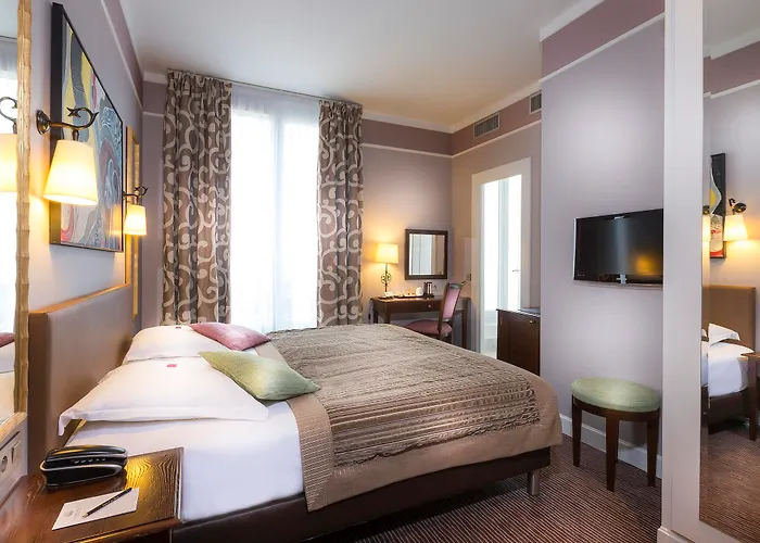 Du Bois Champs-elysees מלון 3*