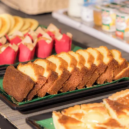 オテル デュ ボワ シャンゼリゼ ホテル 3*