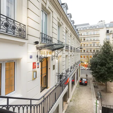 オテル デュ ボワ シャンゼリゼ 3* パリ