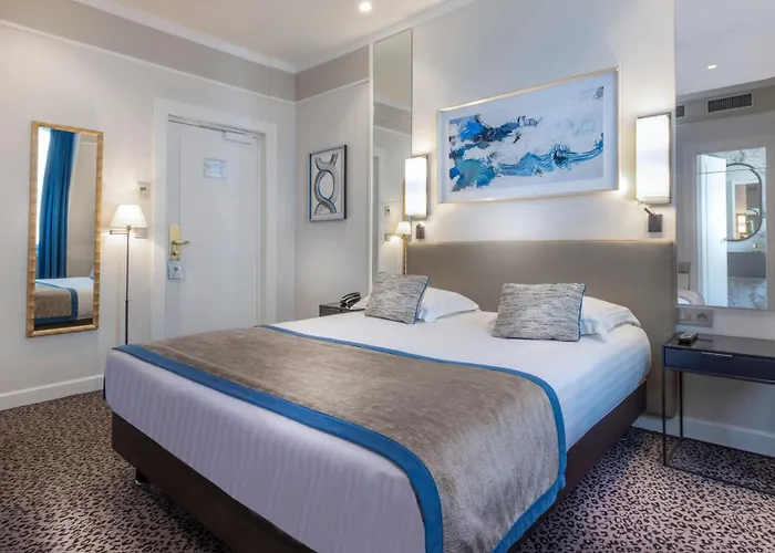 Du Bois Champs-elysees 3* Paris