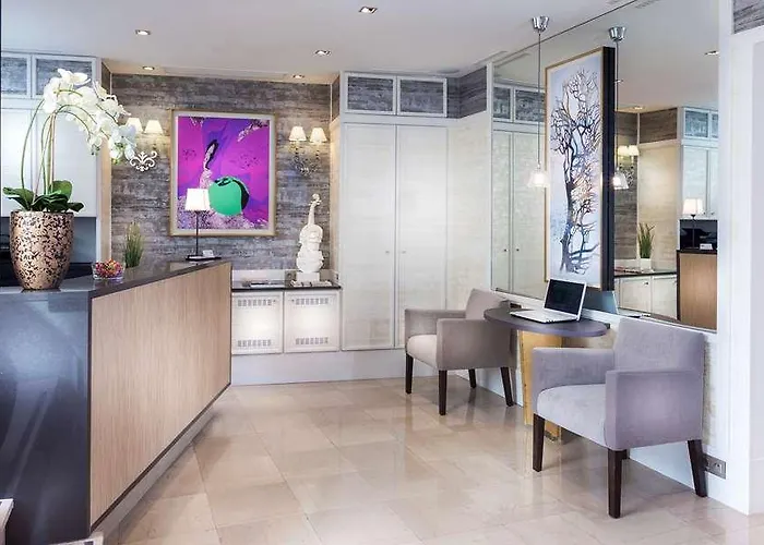 Du Bois Champs-elysees Paris