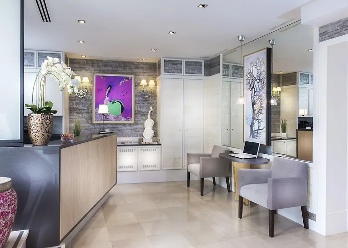 Du Bois Champs-elysees Otel Paris