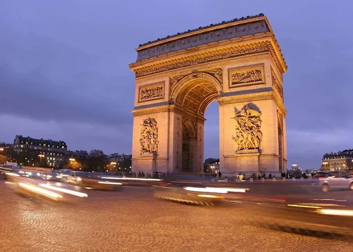 Du Bois Champs-elysées 3*