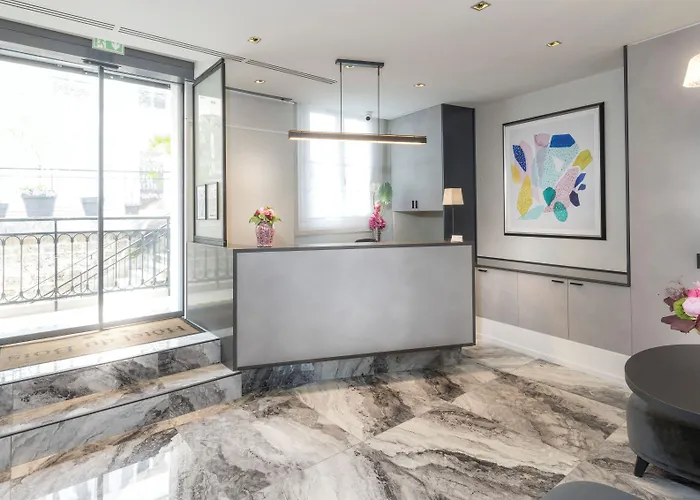 Du Bois Champs-elysees 3*