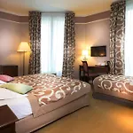 Hotel Du Bois Champs-elysées Paris