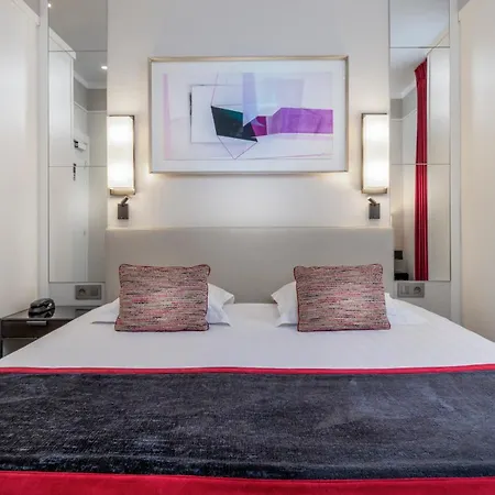 树林香榭丽舍酒店 3*