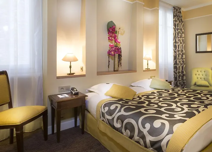 Du Bois Champs-elysees Parijs